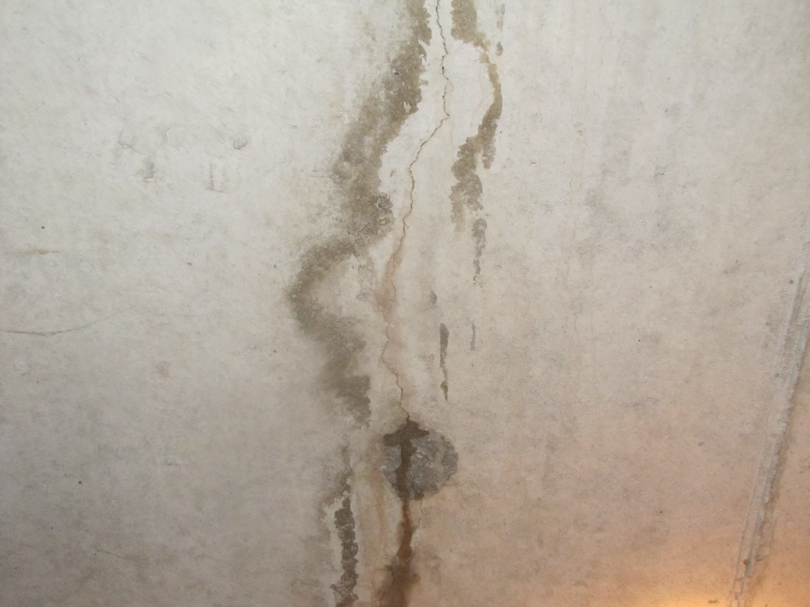 wall-stains-21