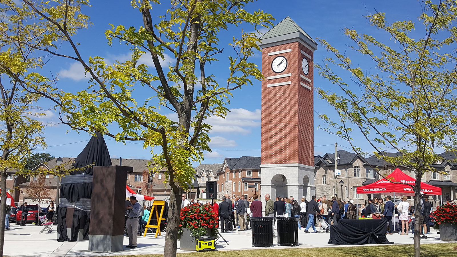 Post_Berczy-Square_Featured-Image